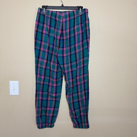 Victoria’s Secret Pink Green Plaid Pajama Pants Elastic Ankles- Medium - Picture 4 of 7